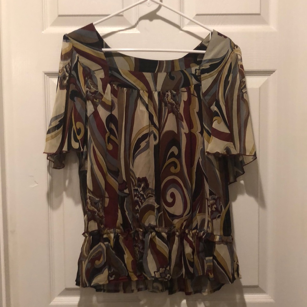 Adorable and classic blouse